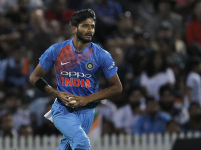 Khaleel Ahmed vs Bangladesh in 1st T 20 at Delhi